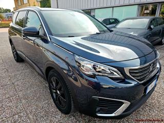 PEUGEOT 5008 usata, con Airbag laterali