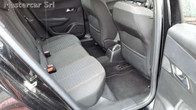 PEUGEOT 2008 usata, con Chiusura centralizzata