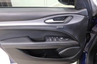 ALFA ROMEO Stelvio usata, con Regolazione elettrica sedili