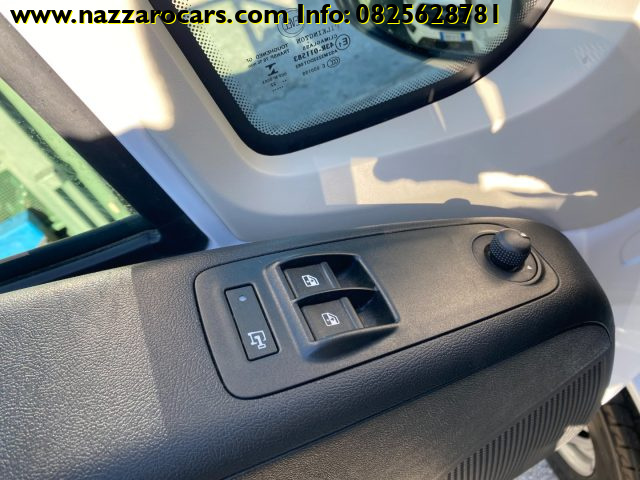 PEUGEOT Boxer usata, con Climatizzatore