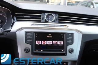 VOLKSWAGEN Passat Variant usata, con Boardcomputer