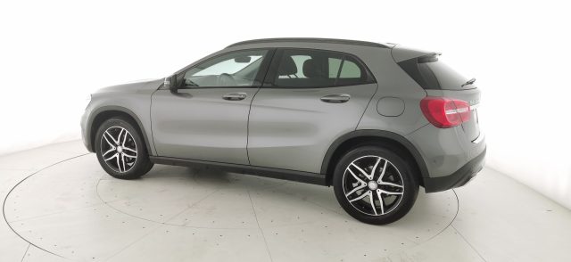 MERCEDES-BENZ GLA 200 usata, con Servosterzo