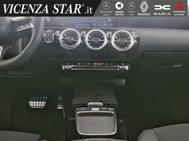 MERCEDES-BENZ A 180 usata, con Chiusura centralizzata