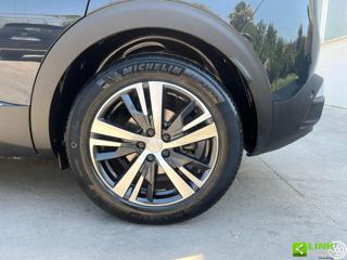 PEUGEOT 3008 usata, con Regolazione elettrica sedili