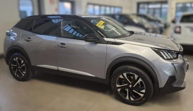 PEUGEOT 2008 usata, con Airbag