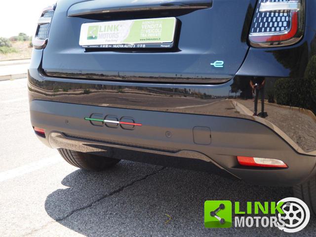 FIAT 600e usata, con Sensori di parcheggio posteriori