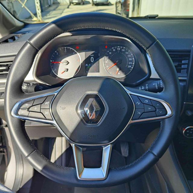 RENAULT Captur usata, con Park Distance Control