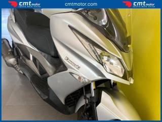 KAWASAKI J 300 usata 7