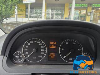 MERCEDES-BENZ A 180 usata, con Chiusura centralizzata