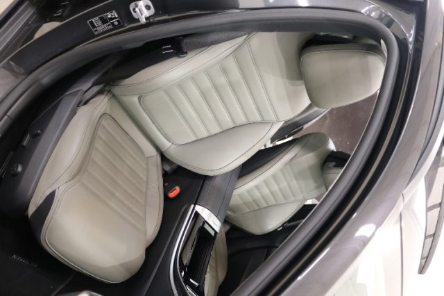 MERCEDES-BENZ C 220 usata 8