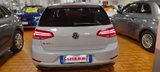 VOLKSWAGEN e-Golf usata 27
