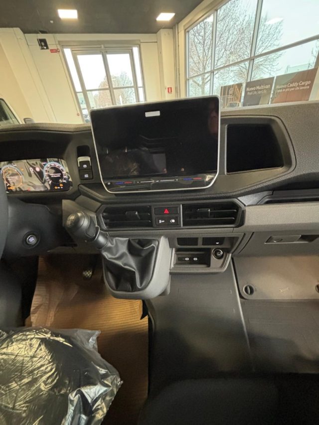 VOLKSWAGEN Crafter usata 20