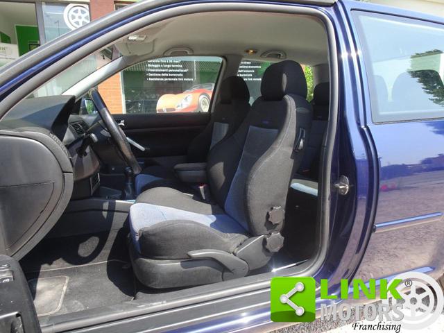 VOLKSWAGEN Golf usata, con Sedile posteriore sdoppiato