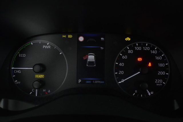 TOYOTA Yaris usata 6