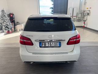 MERCEDES-BENZ B 180 usata, con Autoradio