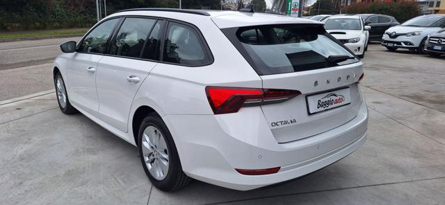 SKODA Octavia usata, con Park Distance Control