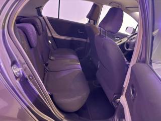 TOYOTA Yaris usata 6