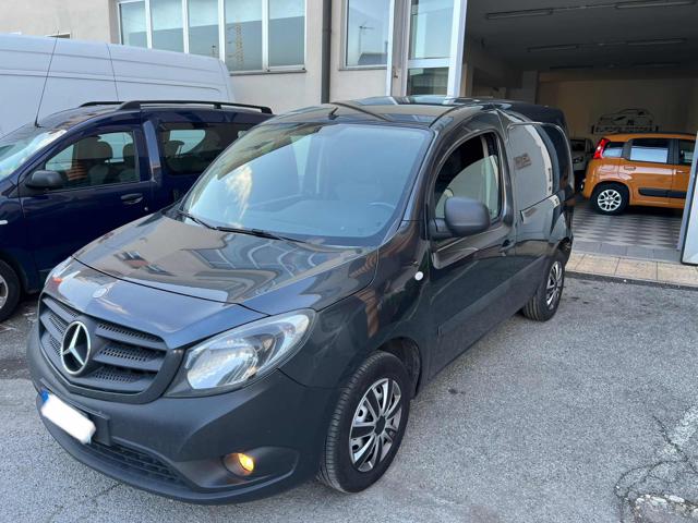 MERCEDES-BENZ Citan usata, con Alzacristalli elettrici