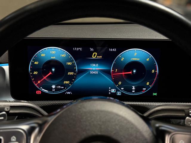 MERCEDES-BENZ A 180 usata, con Luci diurne LED