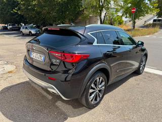 INFINITI QX30 usata, con Alzacristalli elettrici