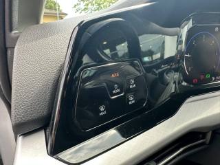 VOLKSWAGEN Golf usata, con Autoradio