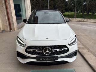MERCEDES-BENZ GLA 200 usata, con Airbag