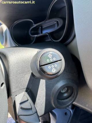 NISSAN NV300 usata, con Bracciolo