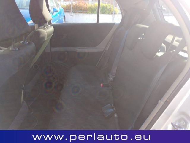 TOYOTA Yaris usata, con Chiusura centralizzata