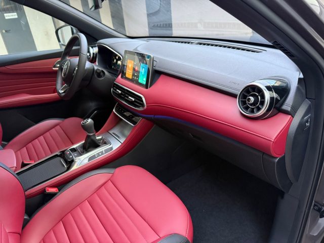 MG HS usata, con Fendinebbia