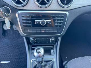 MERCEDES-BENZ CLA 200 usata, con Fari Xenon