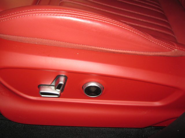 MASERATI Grecale usata, con Bluetooth