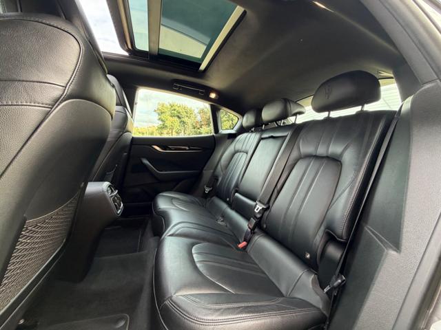 MASERATI Levante usata, con Cronologia tagliandi