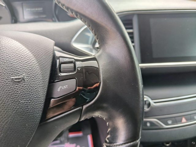 PEUGEOT 308 usata, con Fendinebbia