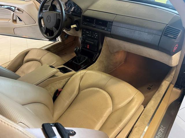 MERCEDES-BENZ SL 280 usata, con Interni in pelle