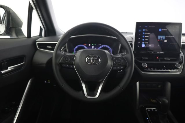 TOYOTA Corolla Cross usata 5