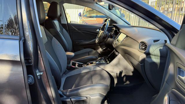 OPEL Grandland X usata, con Interni in pelle