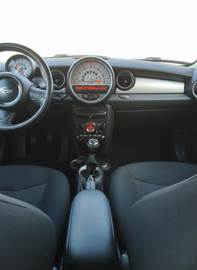 MINI Cooper D usata, con Chiusura centralizzata