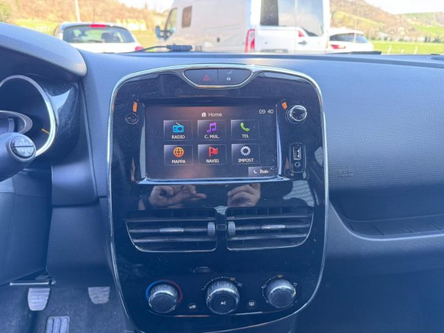 RENAULT Clio usata, con Sistema di navigazione