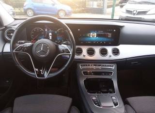 MERCEDES-BENZ E 200 usata, con Controllo trazione