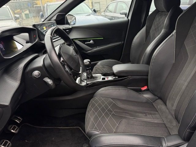 PEUGEOT 208 usata, con Controllo automatico clima