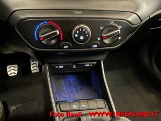 HYUNDAI Bayon usata, con Luci diurne LED