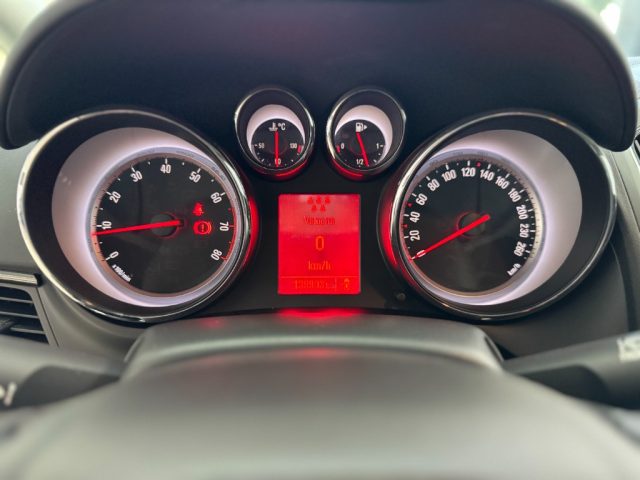 OPEL Zafira Tourer usata, con MP3