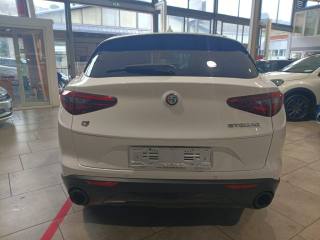 ALFA ROMEO Stelvio usata, con Alzacristalli elettrici