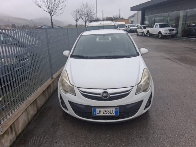 OPEL Corsa usata, con Airbag