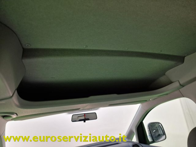 VOLKSWAGEN Caddy usata 27