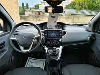 LANCIA Ypsilon usata, con ESP