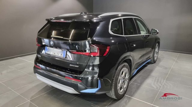 BMW iX1 usata 2