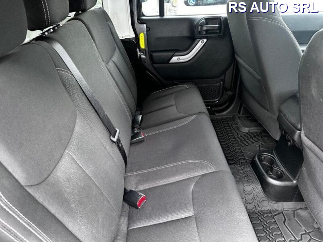 JEEP Wrangler usata, con Autoradio