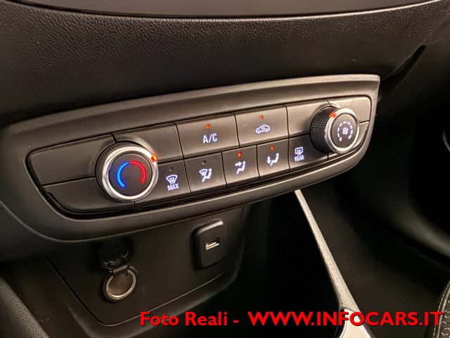 OPEL Crossland usata, con Volante multifunzione