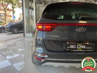 KIA Sportage usata, con Specchietti laterali elettrici